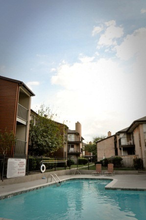 Lakeside Place Apartments for Rent in Houston, TX